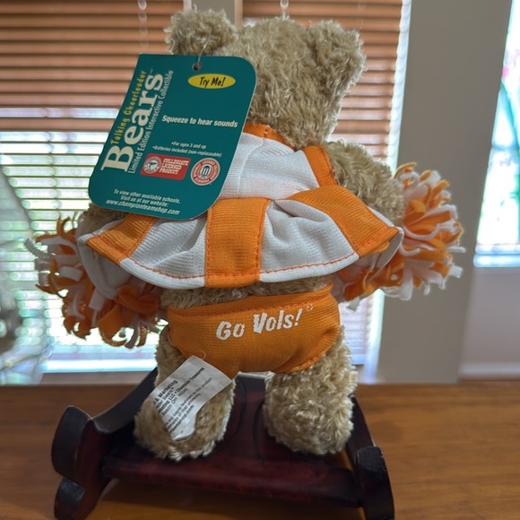 Tennessee Vols Talking Cheerleader Bear - Picture 2 of 9